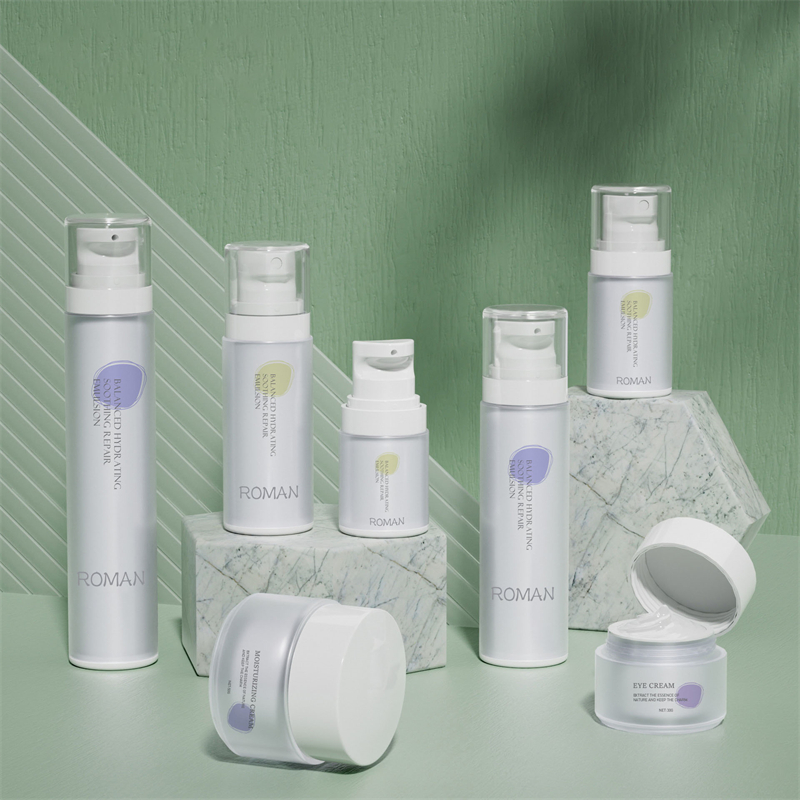 Mesra alam, cekap dan cantik? Apa yang menjadikan botol losyen kosmetik menarik jenama penjagaan kulit?