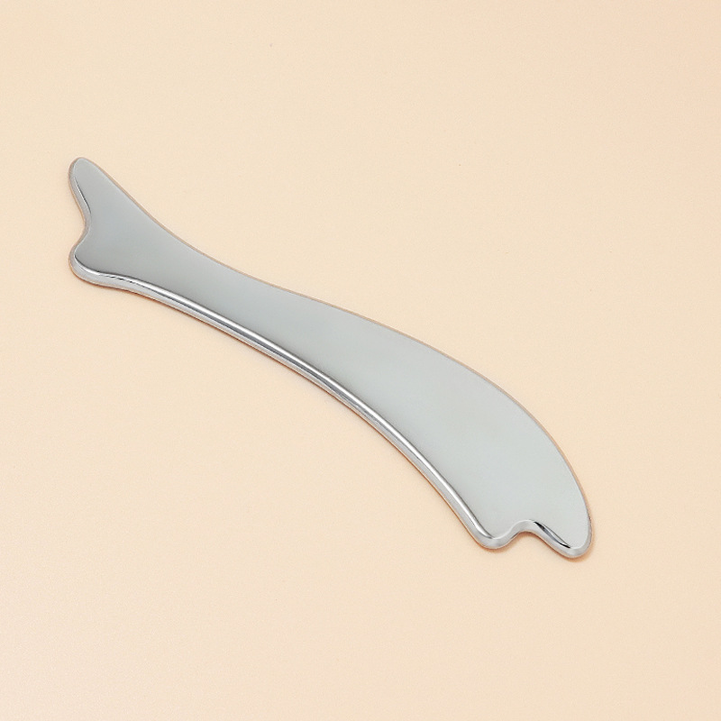 Lembaga Gua Sha Alloy Alloy Gua dengan warna dan logo yang diperibadikan ikan berbentuk ikan Lembaga Gua Sha Alloy Alloy Gua dengan warna dan logo yang diperibadikan ikan berbentuk ikan