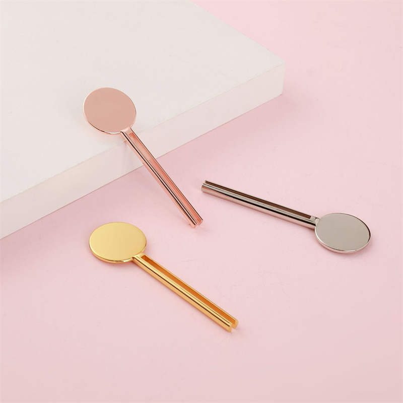 Kekunci Kunci Kunci Kunci Tube Wringer Rolling Toperte Tube Squeezer Kunci Dengan Stand Dispenser Metal Squeezer Kekunci Kunci Kunci Kunci Tube Wringer Rolling Toperte Tube Squeezer Kunci Dengan Stand Dispenser Metal Squeezer